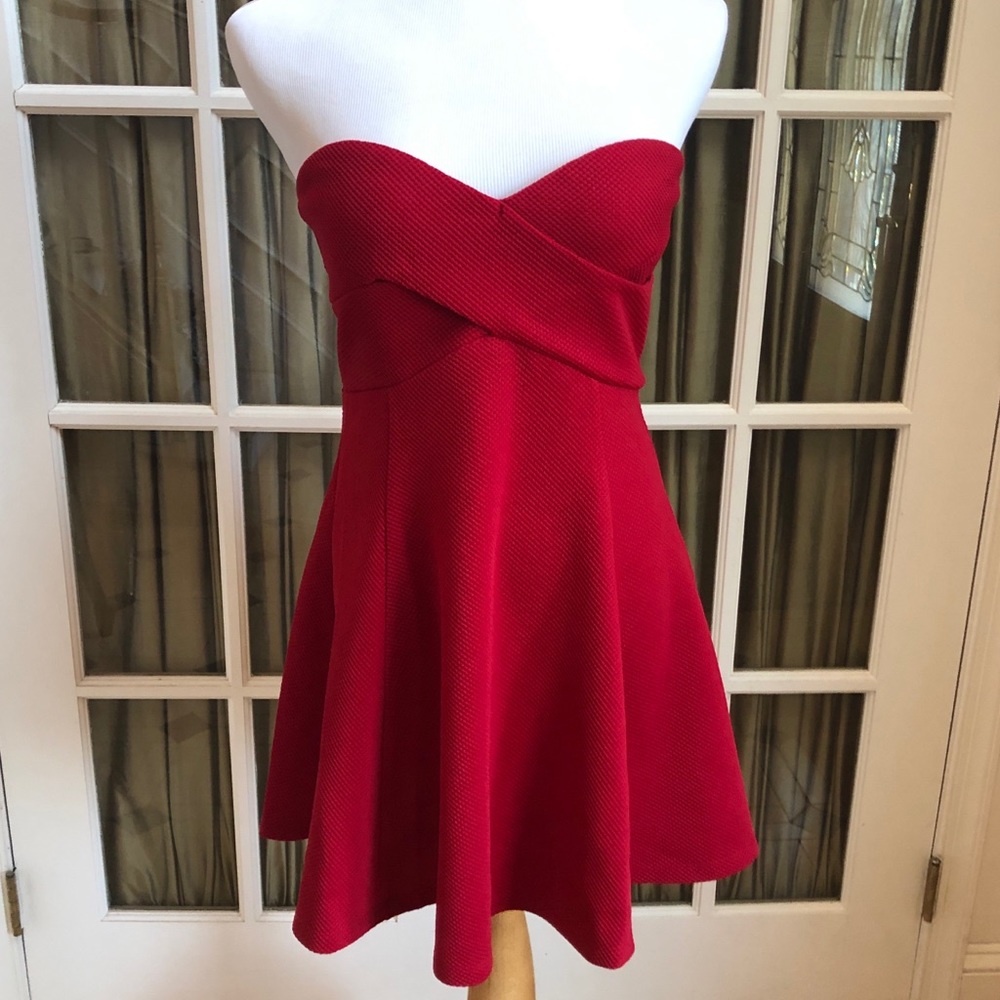 NWT Forever 21 Red Showstopper Mini Dress